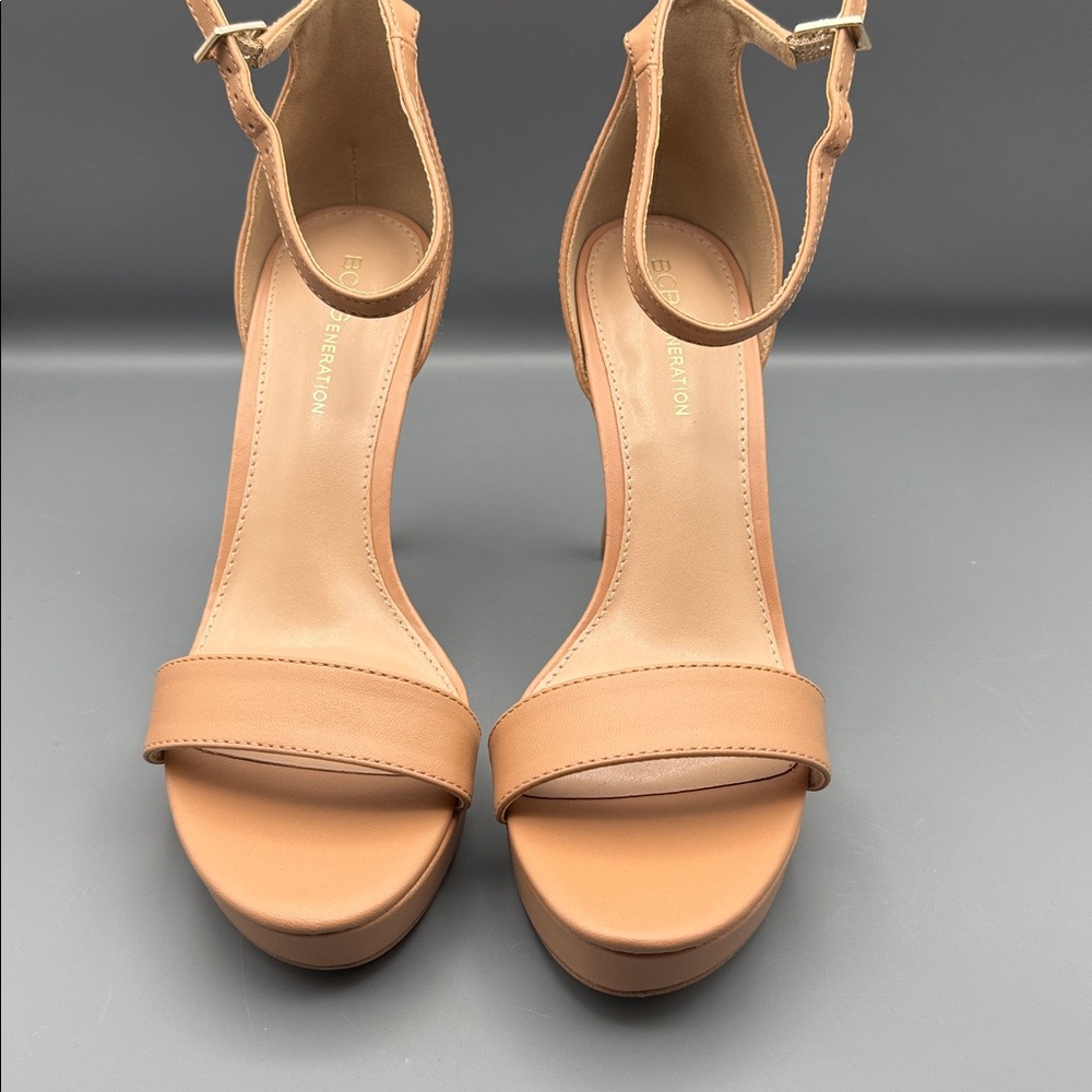 Bcbgeneration Women's Nallah Platform - image 2